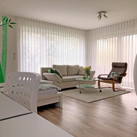 Ferienwohnung Zimmergruen Am Nordpark Mönchengladbach Kültér fotó