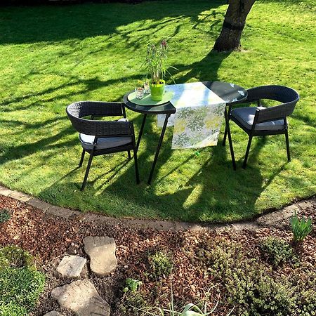 Ferienwohnung Zimmergruen Am Nordpark Mönchengladbach Kültér fotó